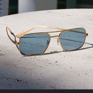 Brand New 😎 OLIVER PEOPLES 😎VICTORY LA 😎